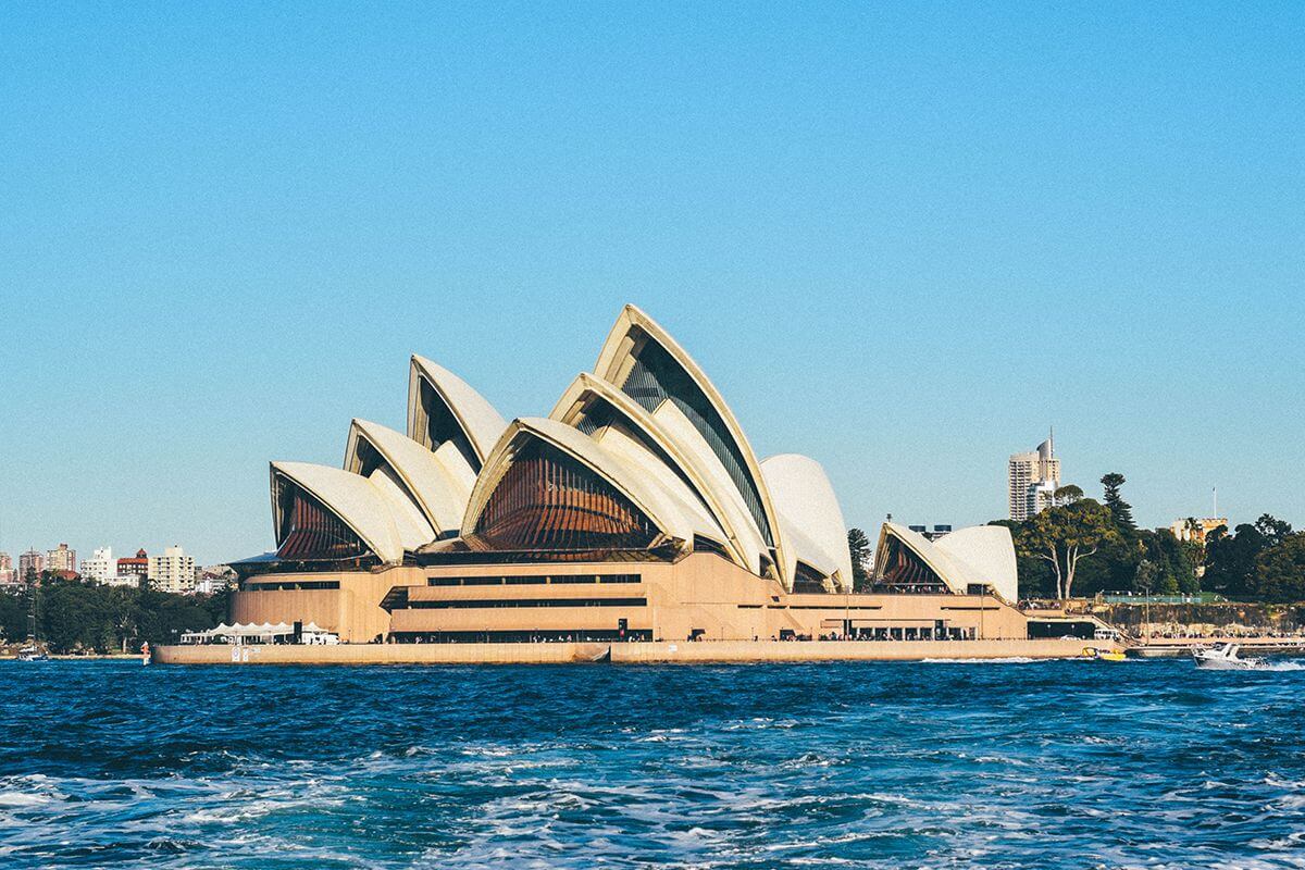 Sydney Awaits, My Adventures Down Under